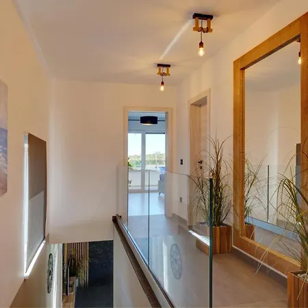 Pieron Villa